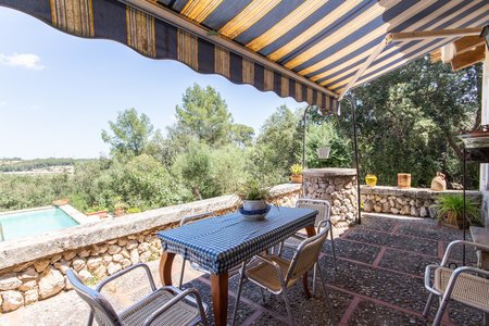 Auténtico chalet mediterráneo con piscina cerca de Montuiri