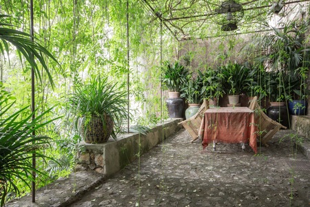 Genuine house with lovely terraces, garden and private parking in beautiful Esporlas
