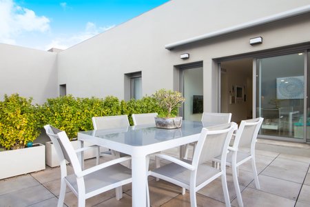 Lovely duplex apartment in a beautiful complex with pool and parking in Son Quint