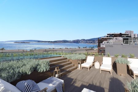 Vivir en un apartamento de nueva construcción cerca de Palma City Beach