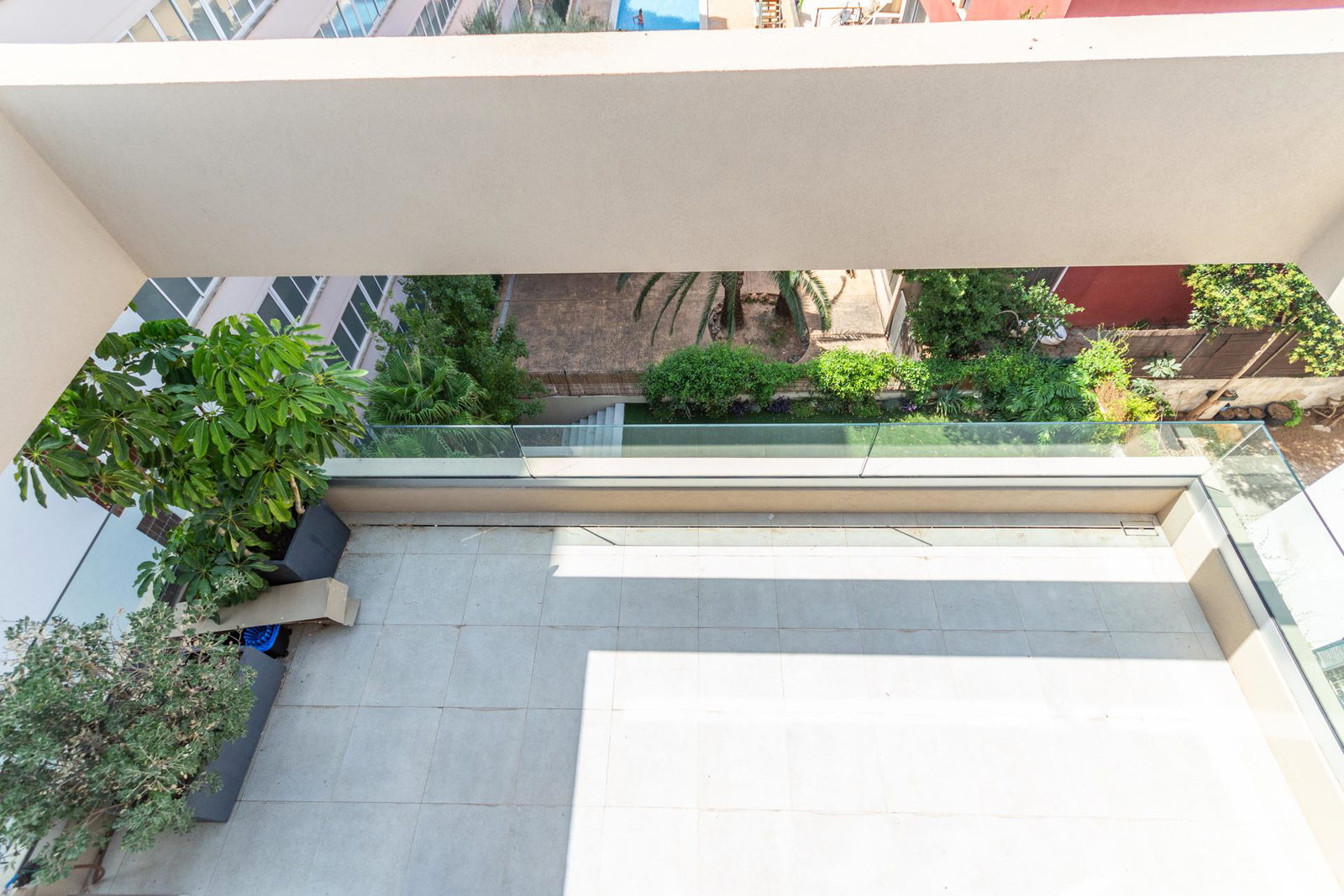 Spektakuläres Penthouse mit privater Dachterrasse und Pool in Son Armadams