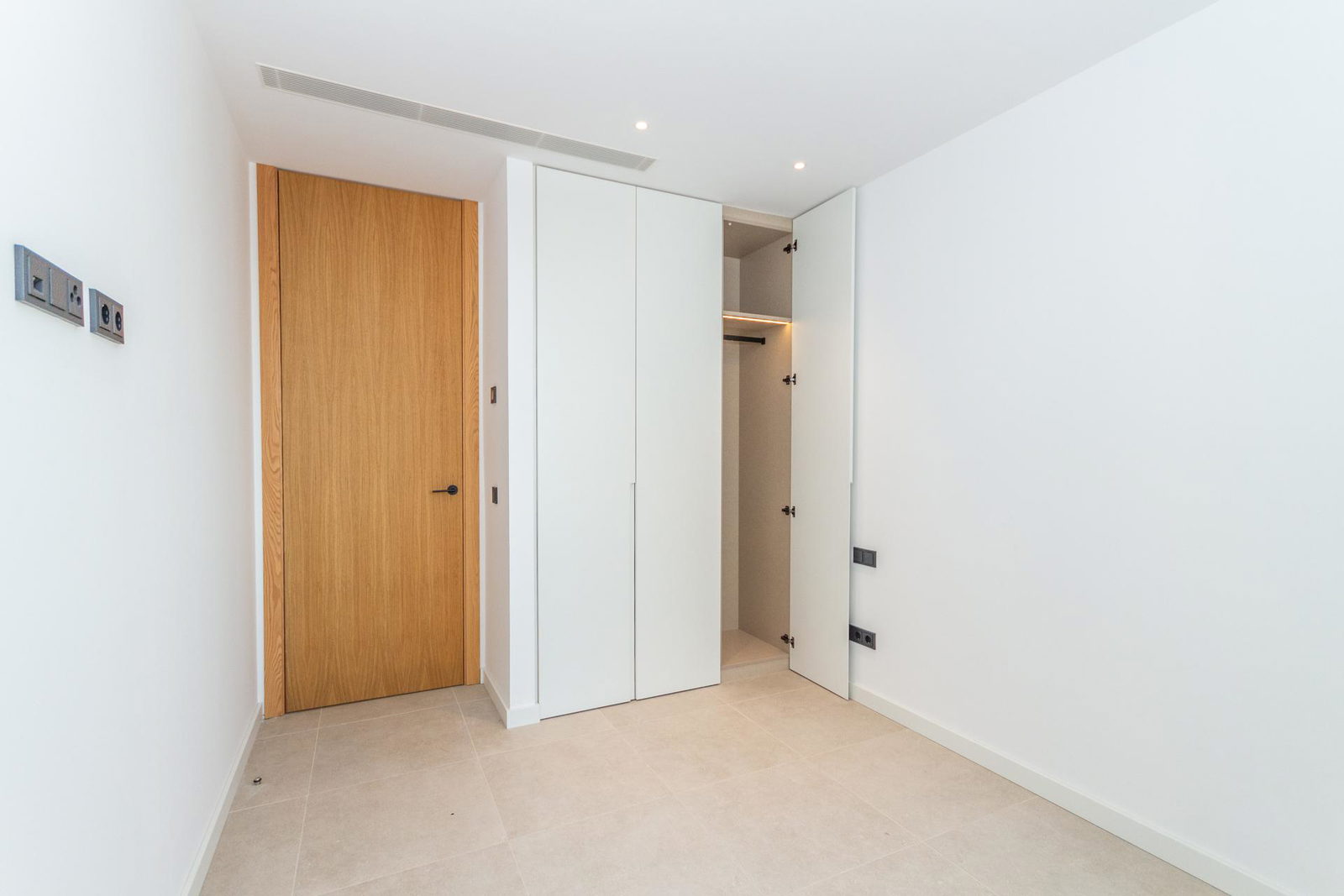Spektakuläres Penthouse mit privater Dachterrasse und Pool in Son Armadams