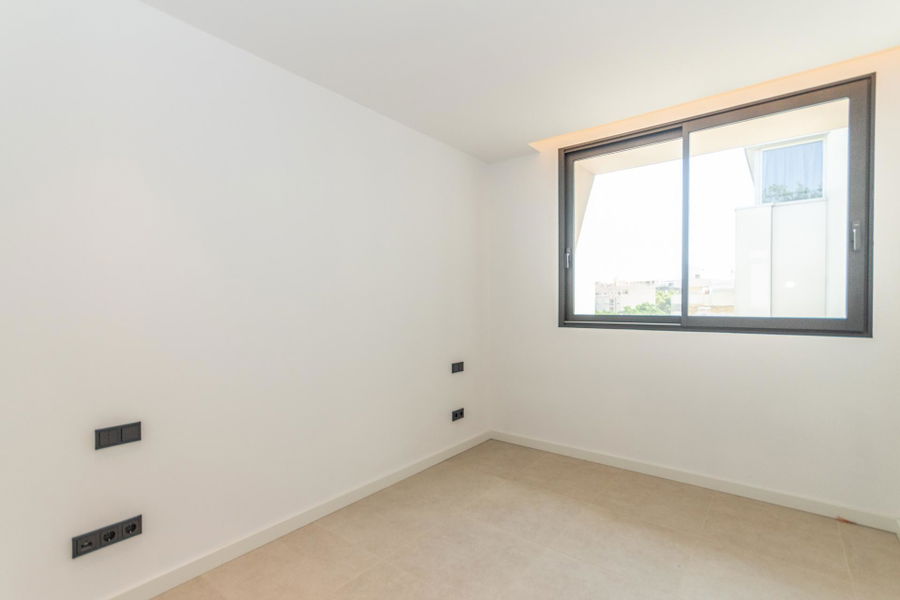 Spektakuläres Penthouse mit privater Dachterrasse und Pool in Son Armadams