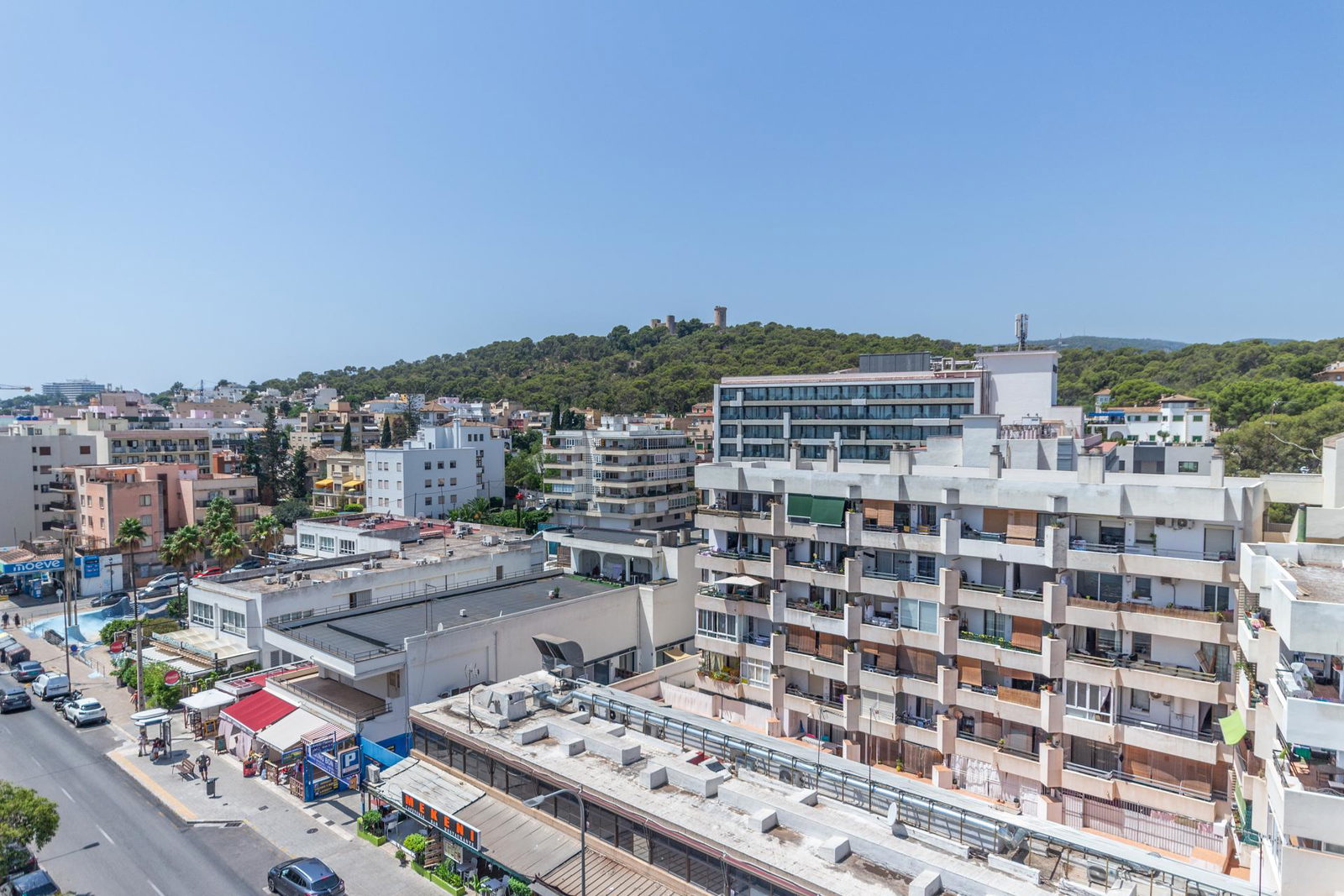 Excellent new penthouse with roof terrace and private pool in Son Armadams