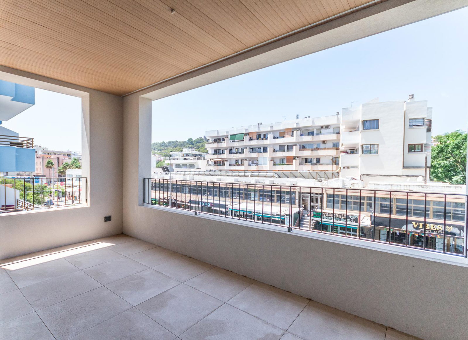 Beautiful newly built two-bedroom property with terraces for sale in Son Armadams