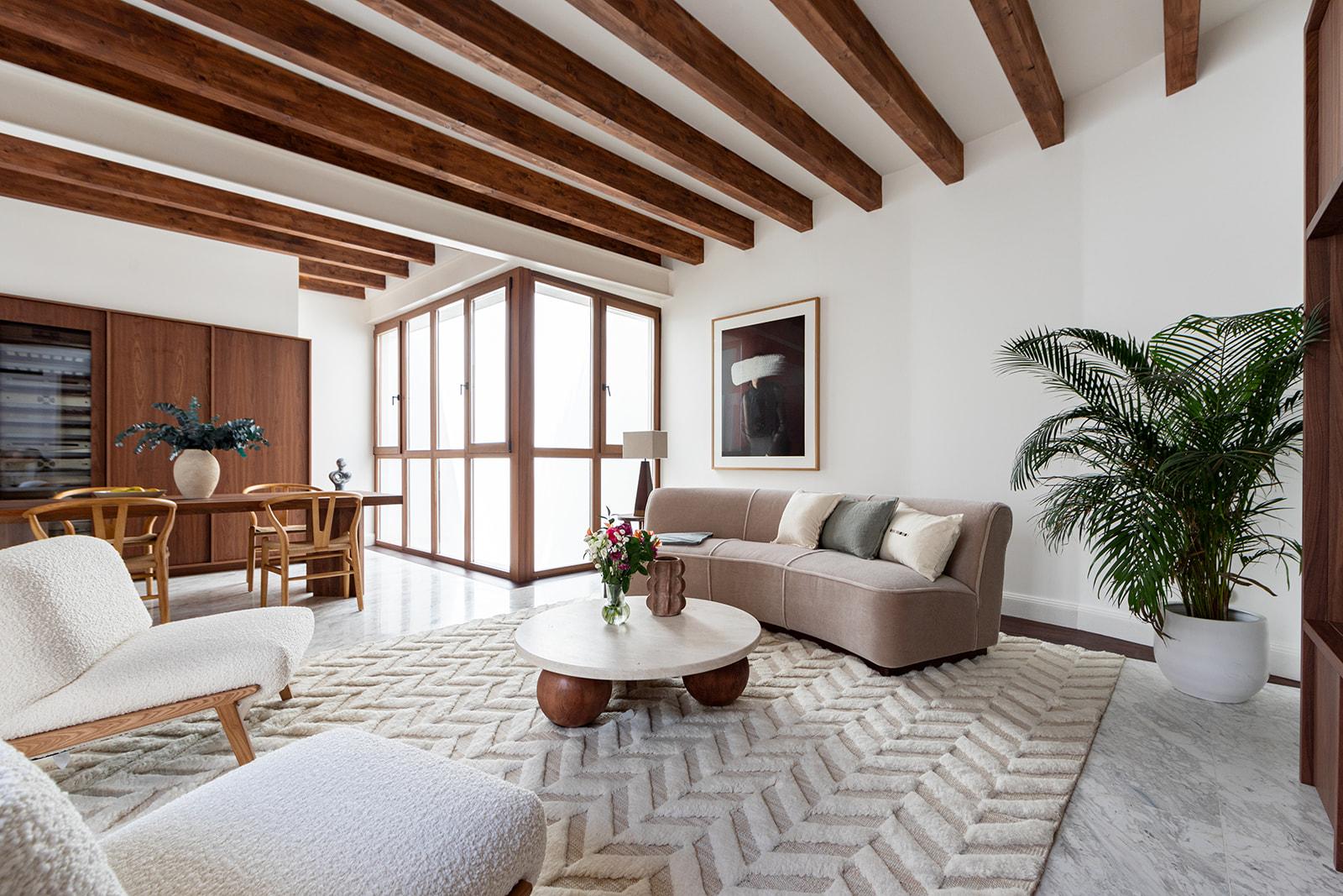 Wunderschöne Duplex-Wohnung mit privater Dachterrasse in der Altstadt