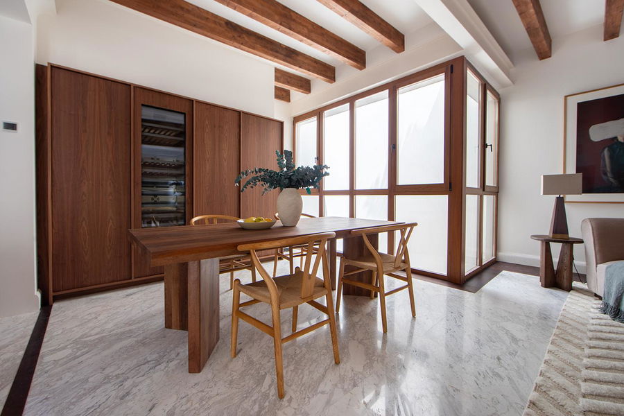 Wunderschöne Duplex-Wohnung mit privater Dachterrasse in der Altstadt