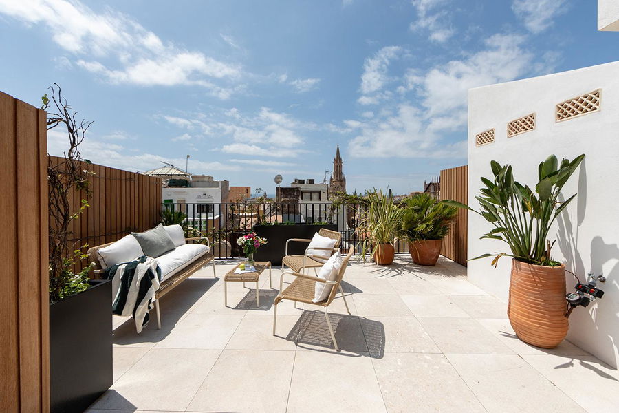 Wunderschöne Duplex-Wohnung mit privater Dachterrasse in der Altstadt