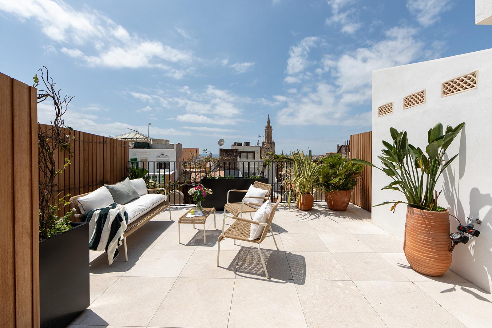 Wunderschöne Duplex-Wohnung mit privater Dachterrasse in der Altstadt