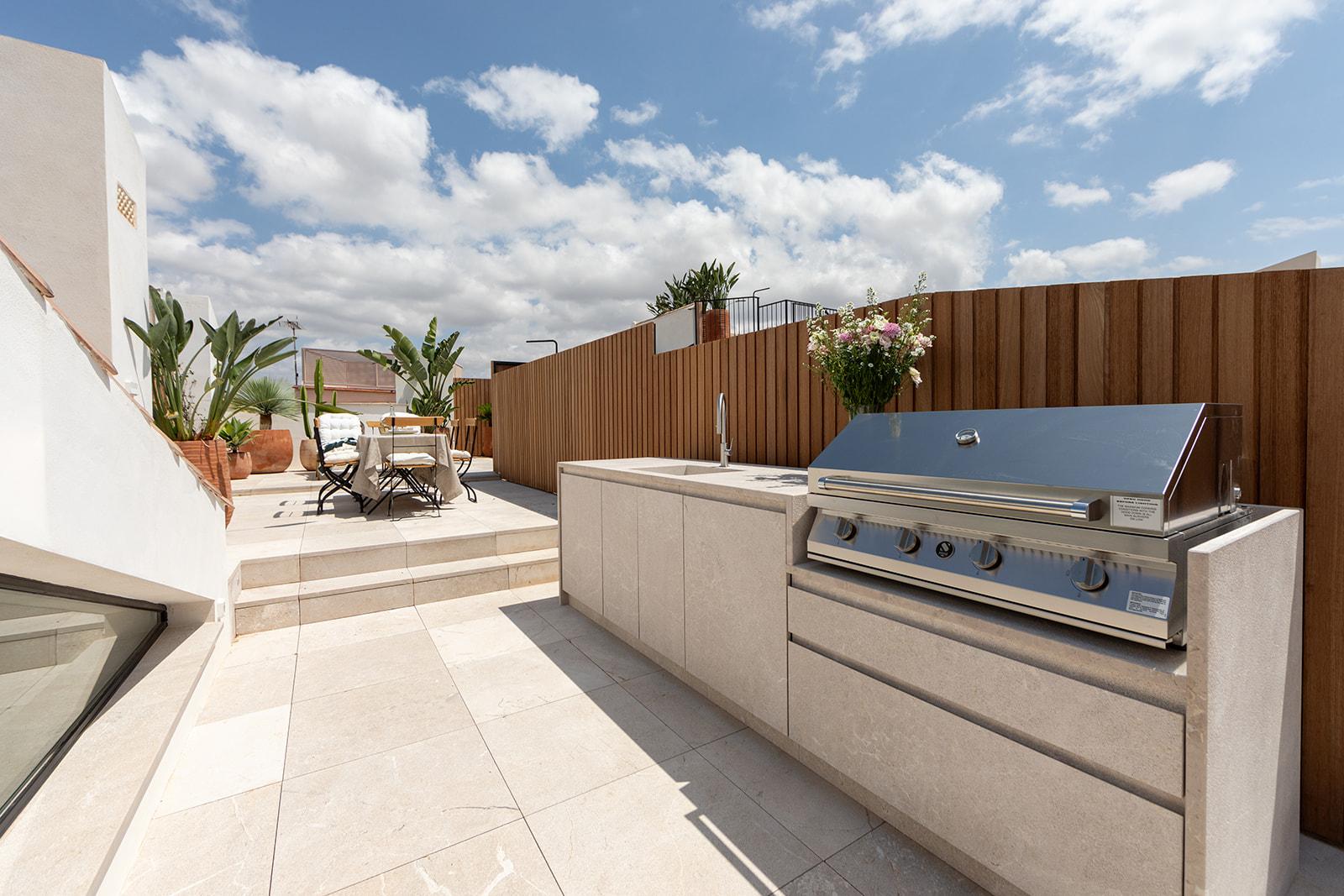 Wunderschöne Duplex-Wohnung mit privater Dachterrasse in der Altstadt
