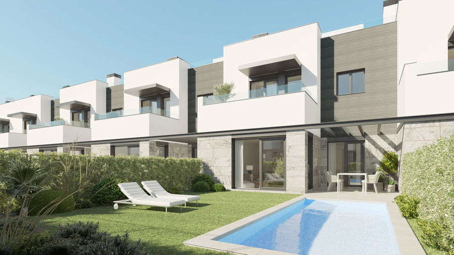 Neubau Reihenhaus mit Pool, Garten und Dachterrasse an der Playa de Palma