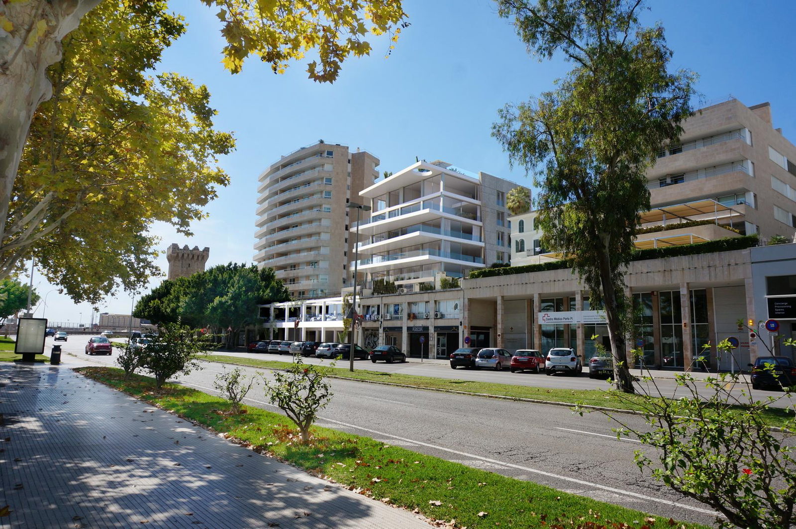 Impressive newly built apartment on Paseo Maritimo