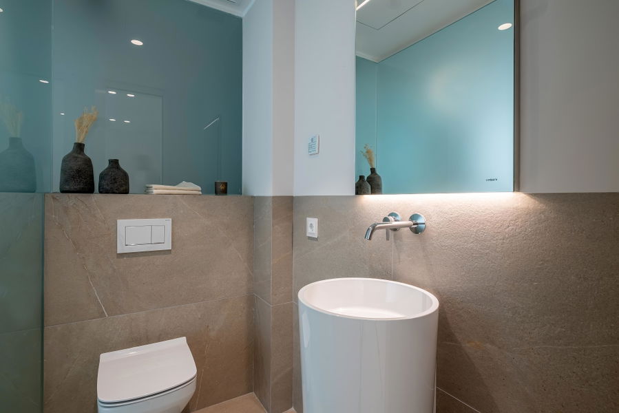 Impressive newly built apartment on Paseo Maritimo
