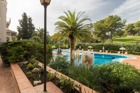 Ático con terraza y bonitas vistas al Golf de Bendinat