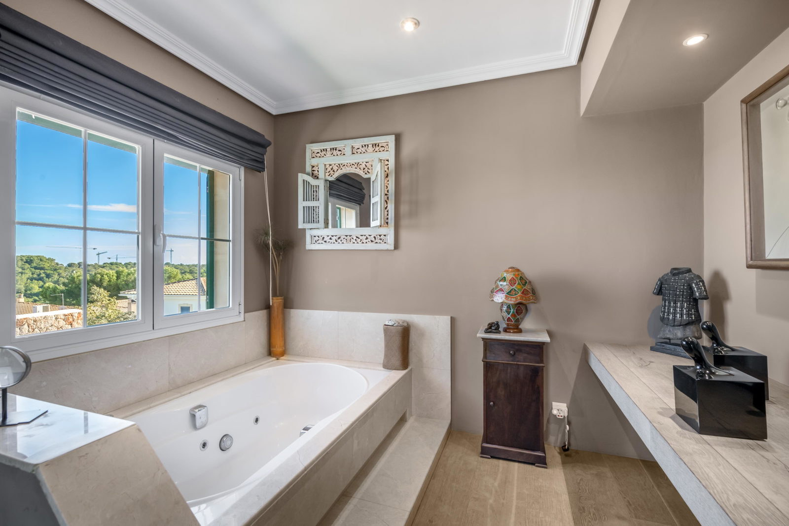 Chalet único con vistas al mar y piscina en Cala Vinyes
