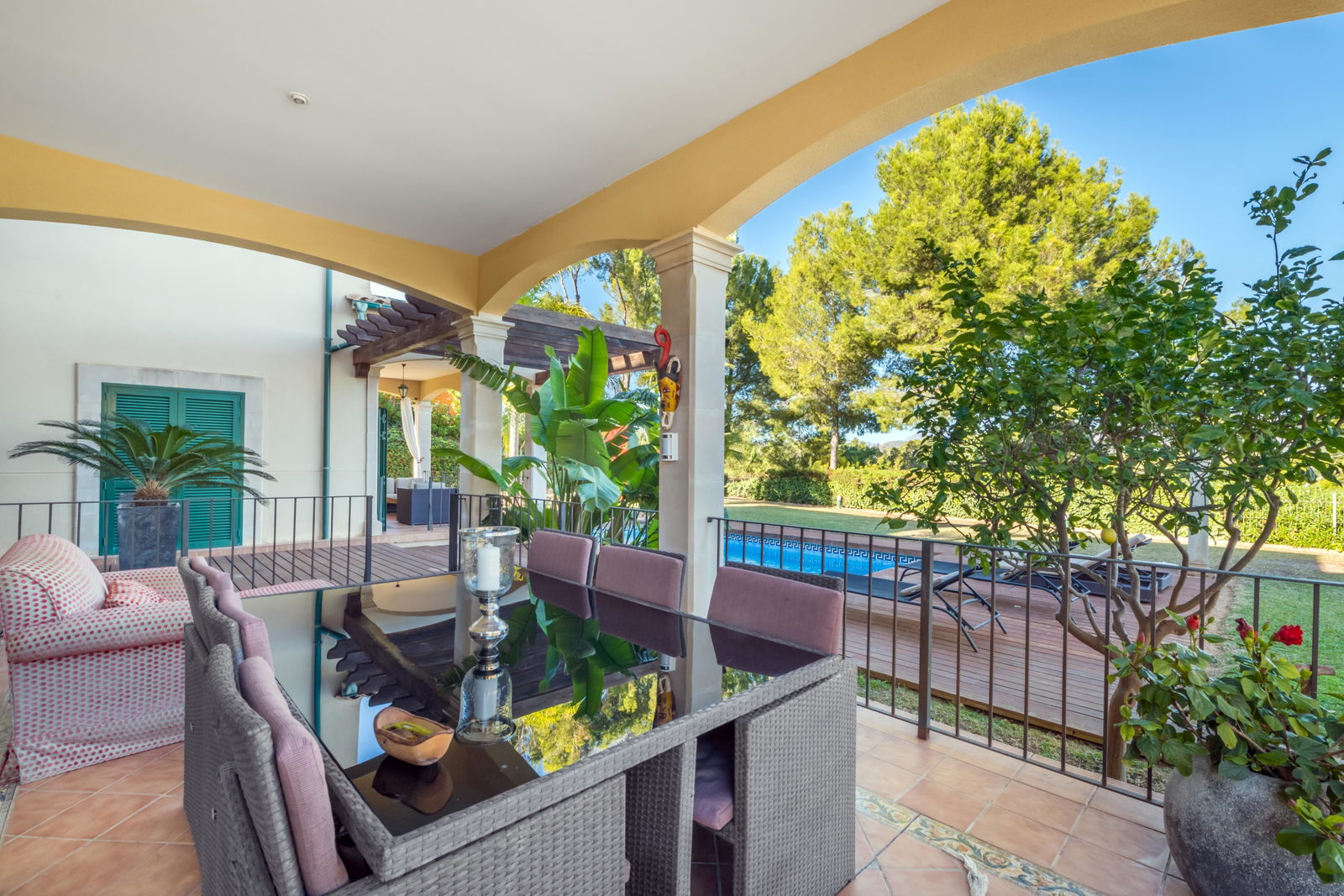 Chalet único con vistas al mar y piscina en Cala Vinyes