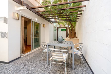 Bonito piso con terraza  en  San Agustin
