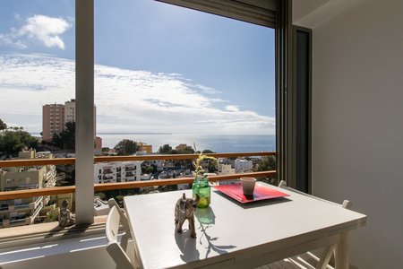 Estudio con vista al mar en San Agustin