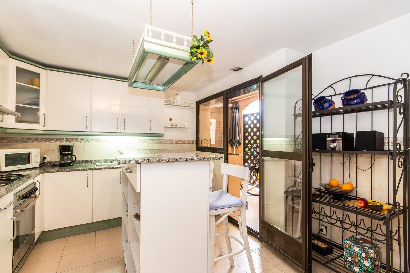 Schönes Erdgeschoss Appartement mit Pool in Portixol Molinar