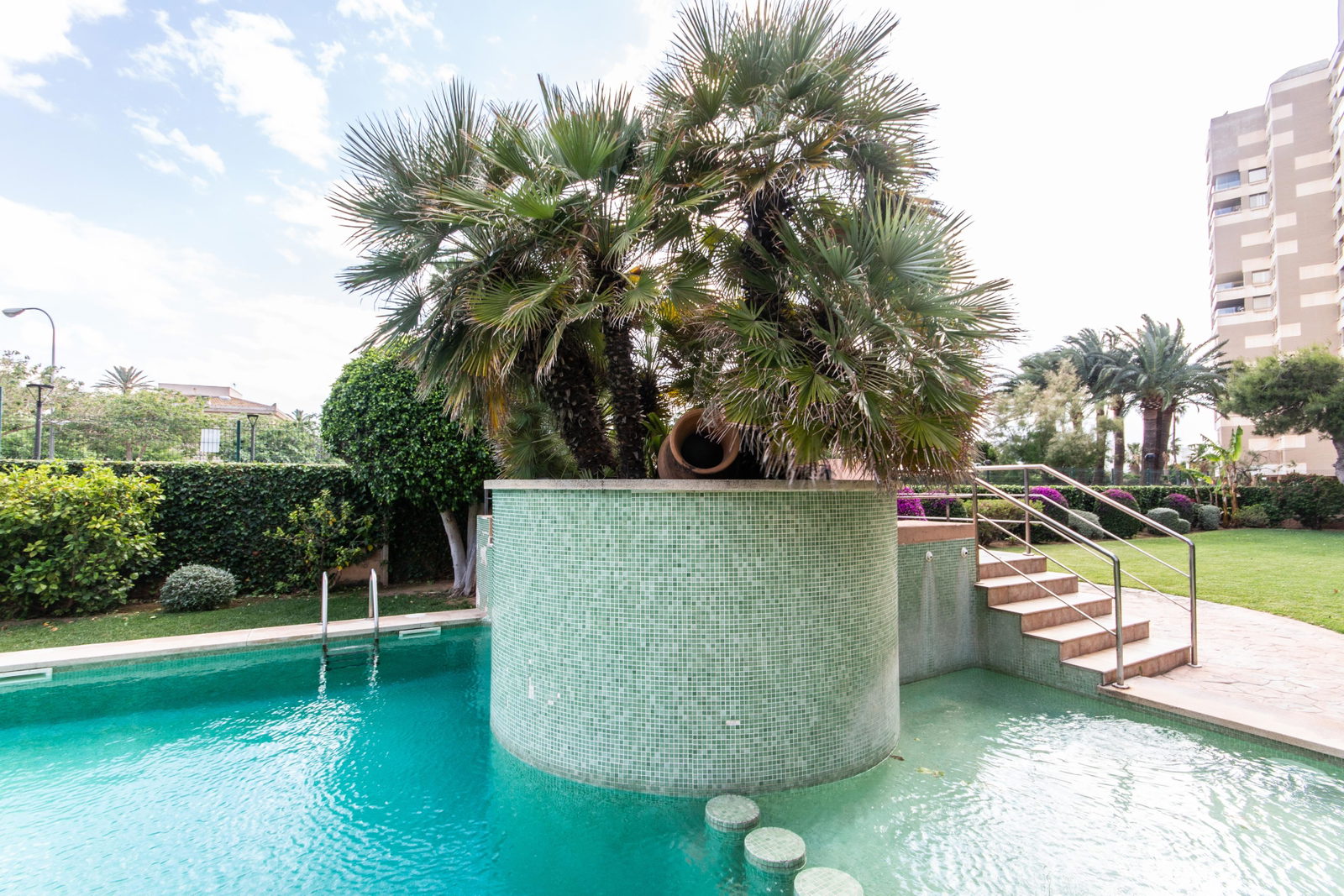 Schönes Erdgeschoss Appartement mit Pool in Portixol Molinar