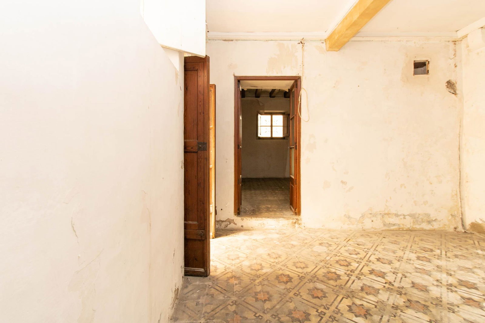 Geräumige Wohnung zu renovieren in Palma Altstadt