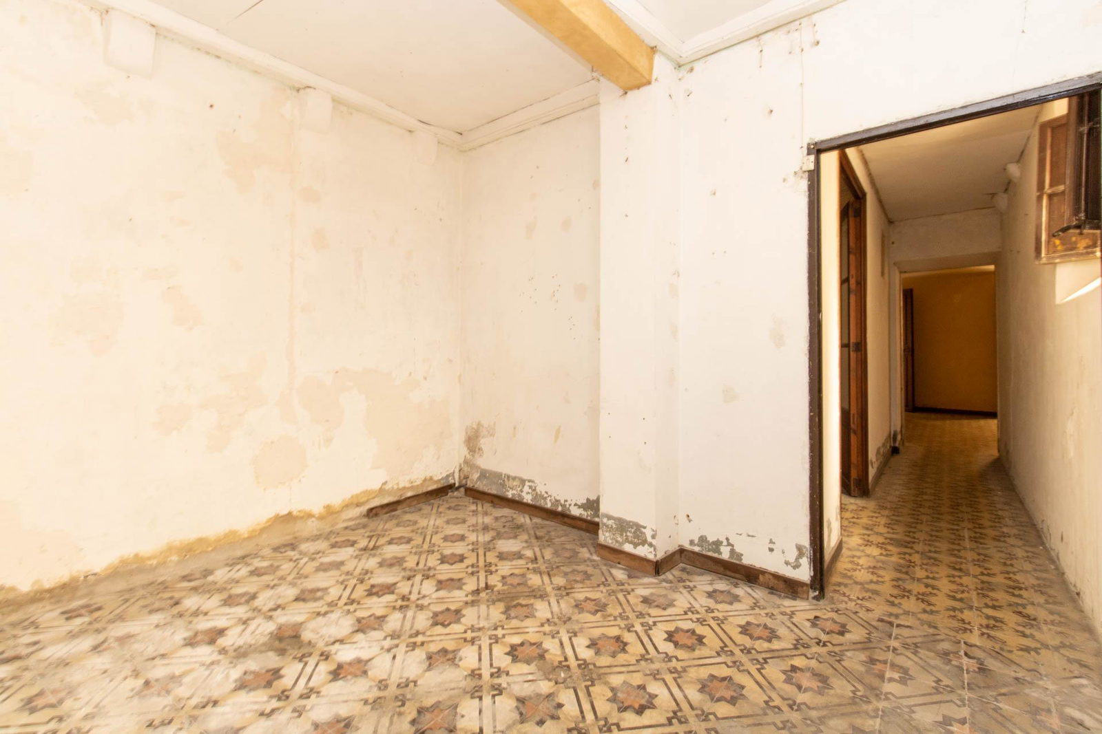 Geräumige Wohnung zu renovieren in Palma Altstadt