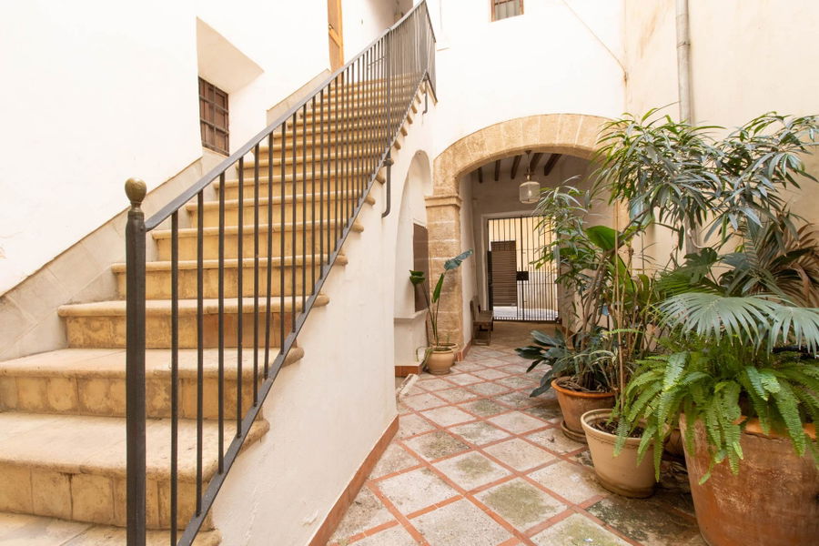 Geräumige Wohnung zu renovieren in Palma Altstadt