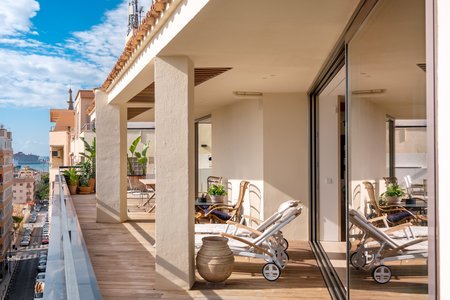 Atico con una gran terraza en Santa Catalina