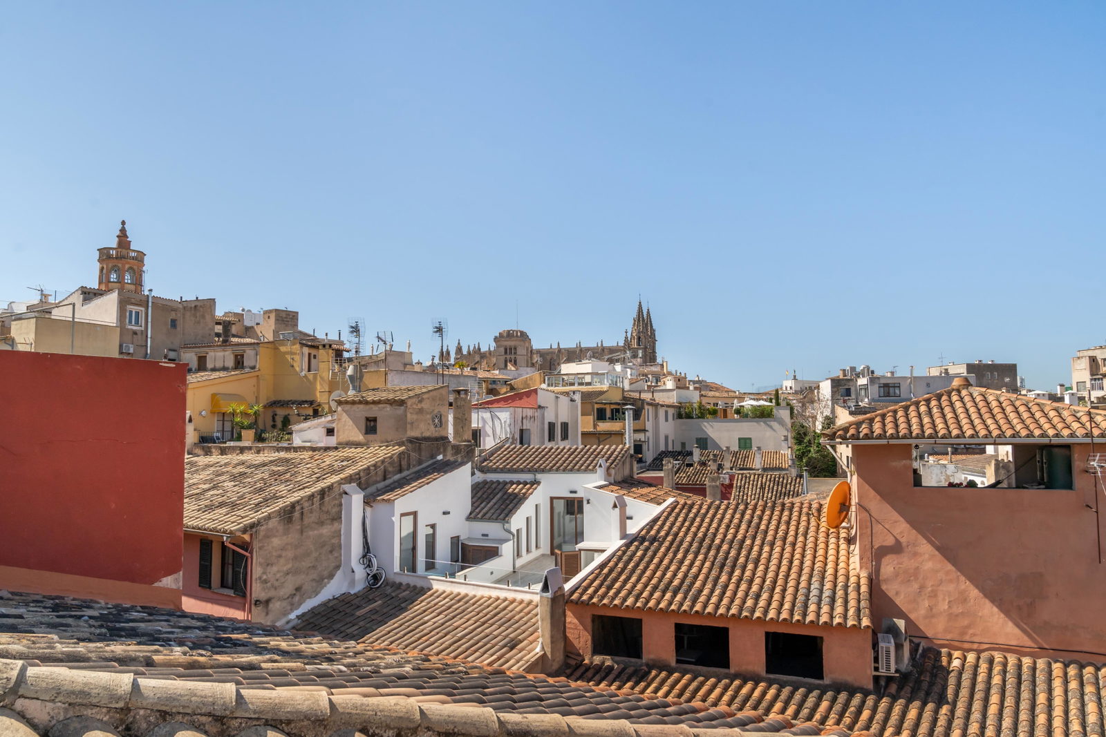 Einzigartige, renovierte Wohnung mit privatem Spa in Palma Altstadt
