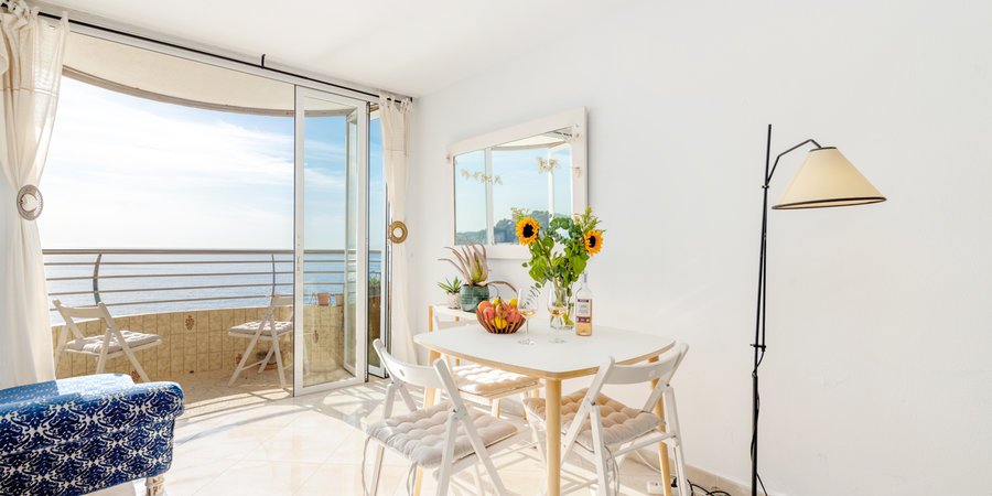 Precioso apartamento en primera línea en San Agustin