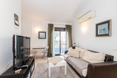 Schönes Apartment mit grosser Dachterrasse in Cala Gamba