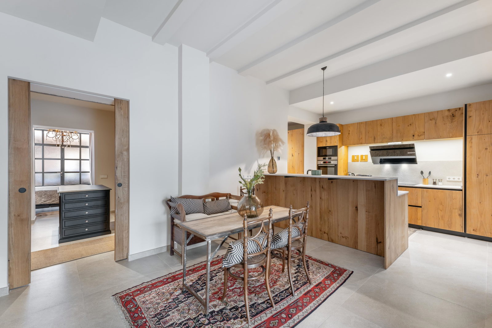 Högkvalitativt radhus med pool i Santa Catalina