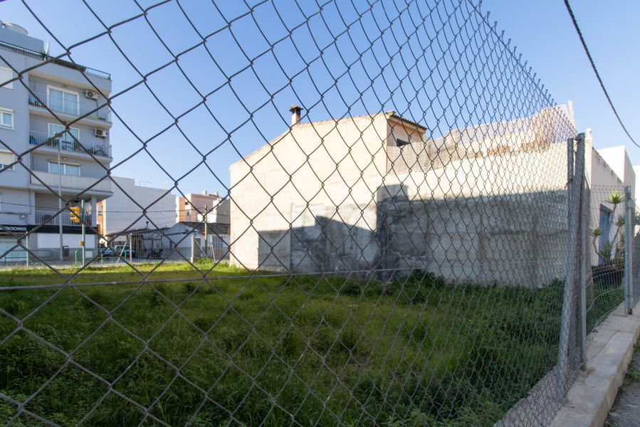 Baugrundstück in Meeresnähe in El Molinar