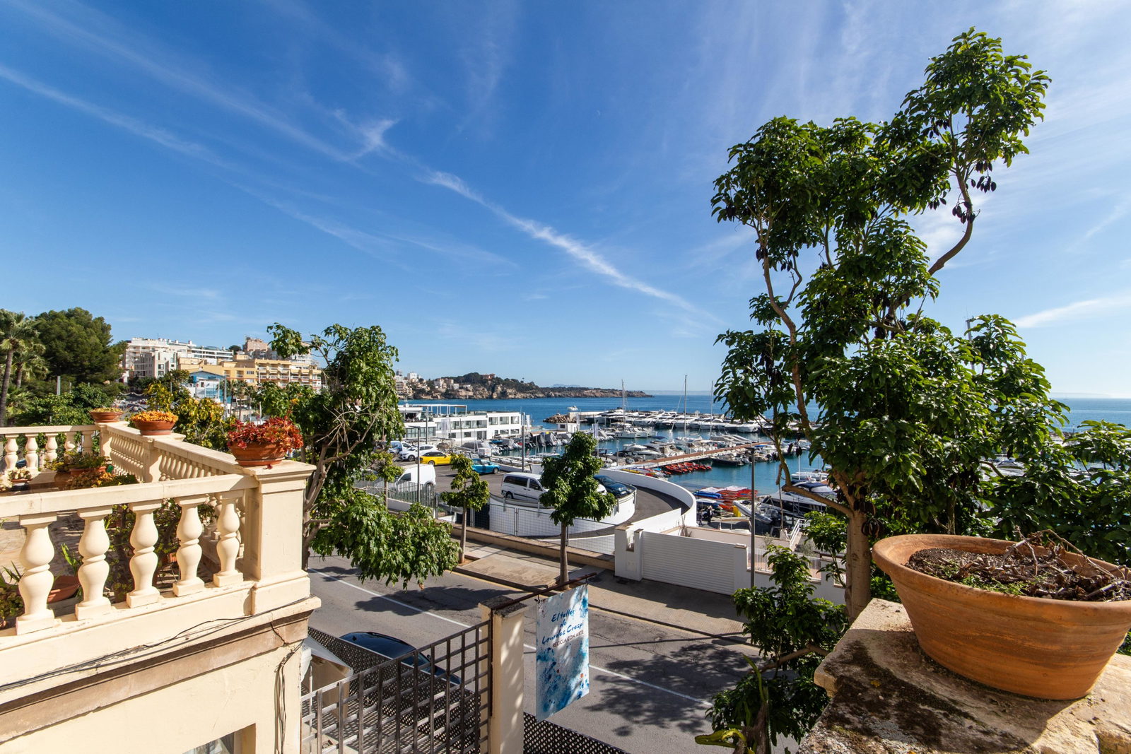 Impresionante casa mallorquina en Calanova con espectaculares vistas al mar