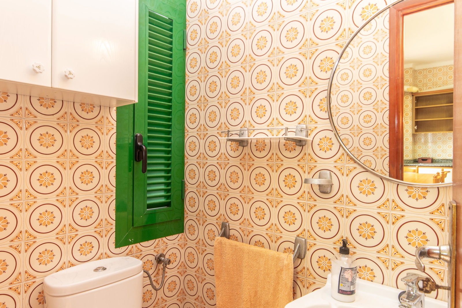 Ground floor apartment with patio in central location in Santa Catalina