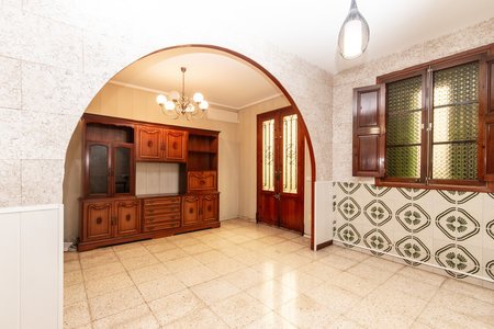 Ground floor apartment with patio in central location in Santa Catalina