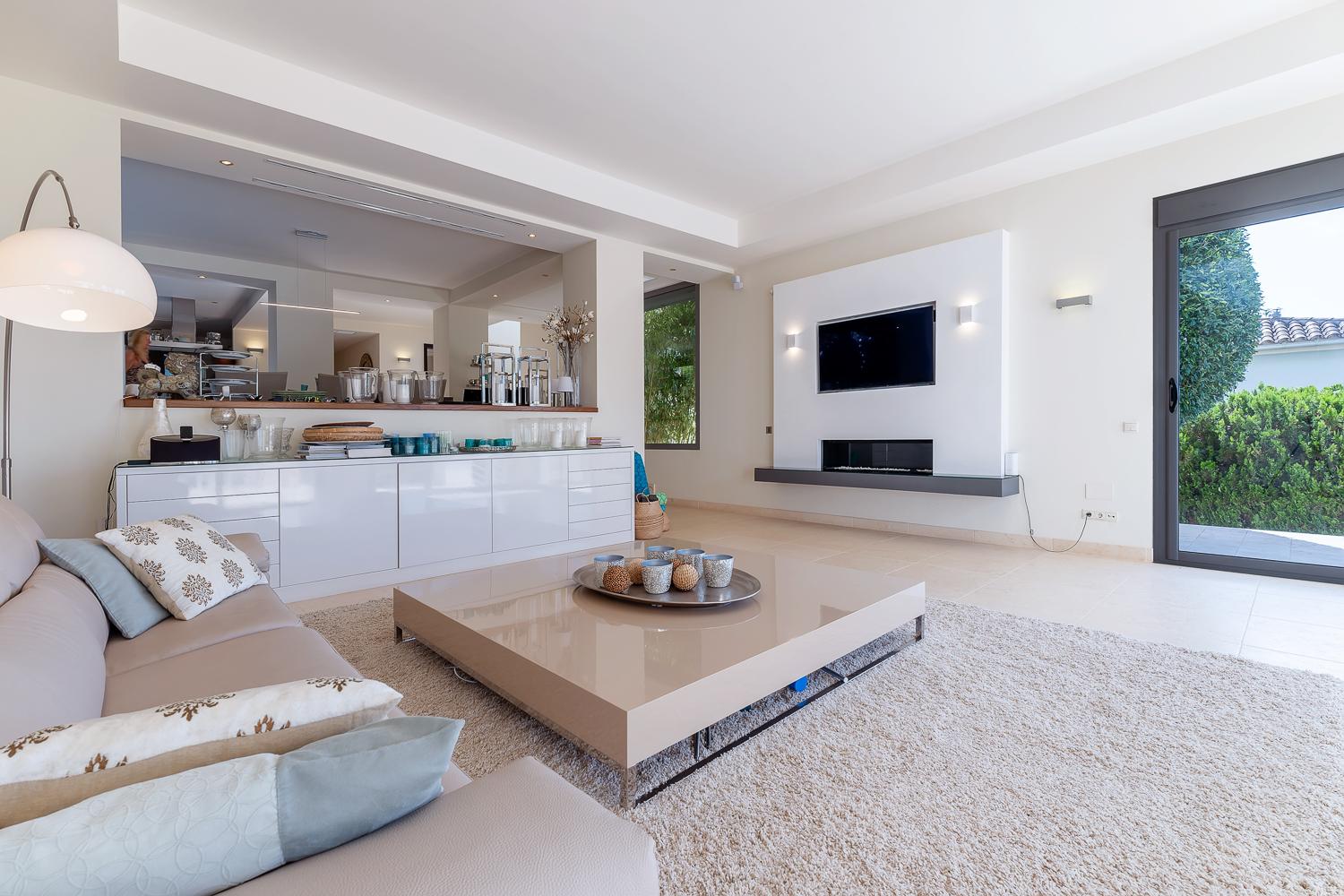 Spectacular villa with pool and sea views in Costa d'en Blanes