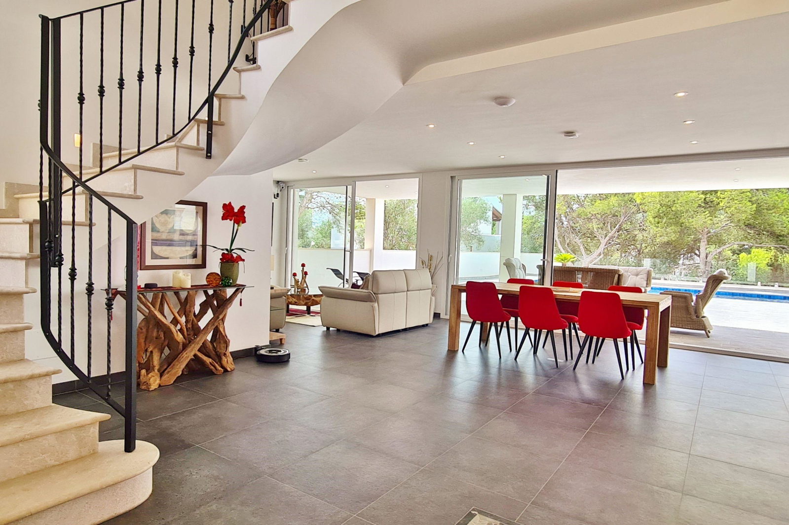 Fantastische moderne Villa mit Pool in Cala D'Or