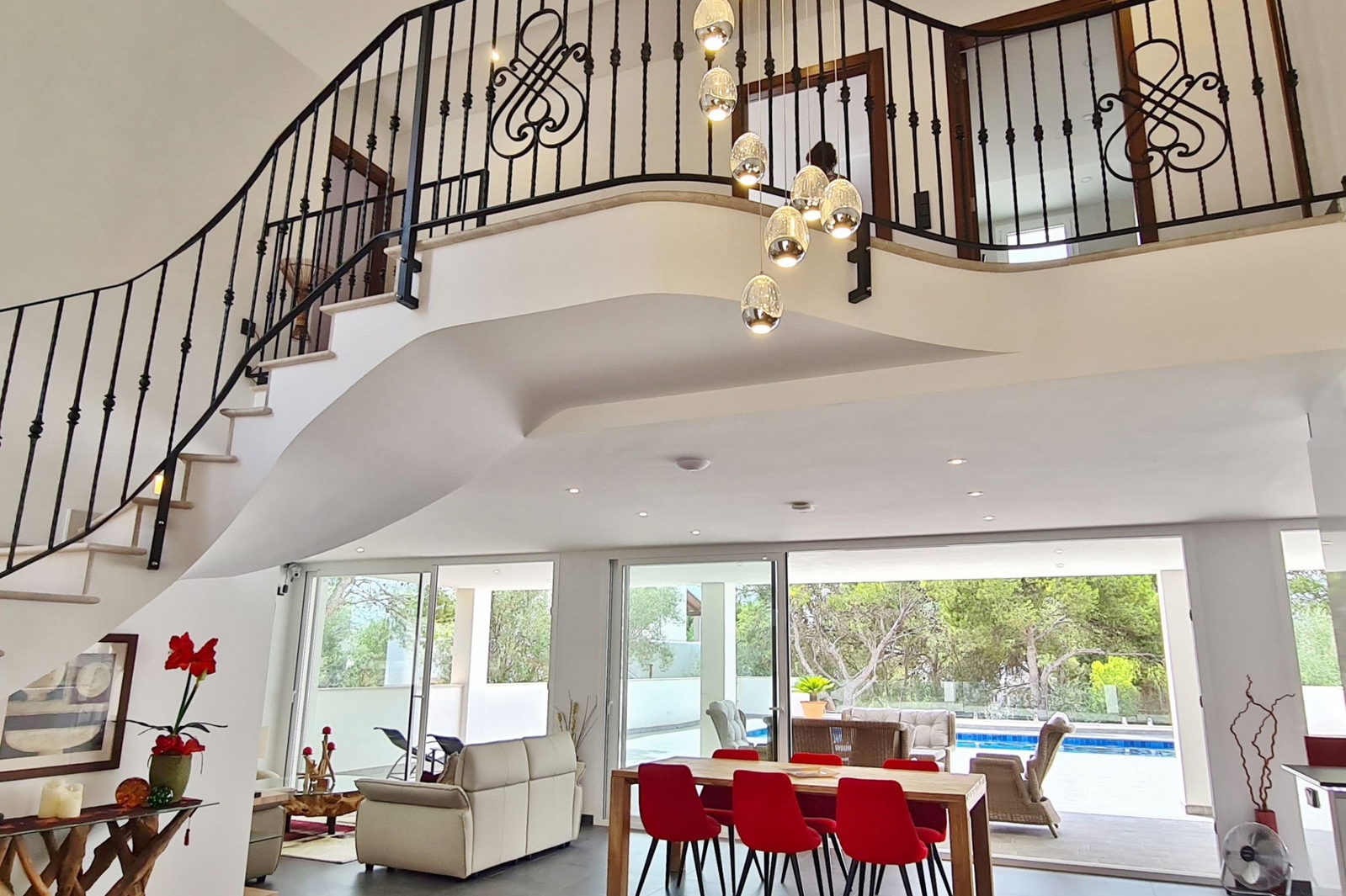 Fantastische moderne Villa mit Pool in Cala D'Or