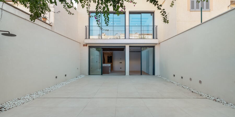 Wunderschönes Stadthaus in Portixol mit Garten und Pool