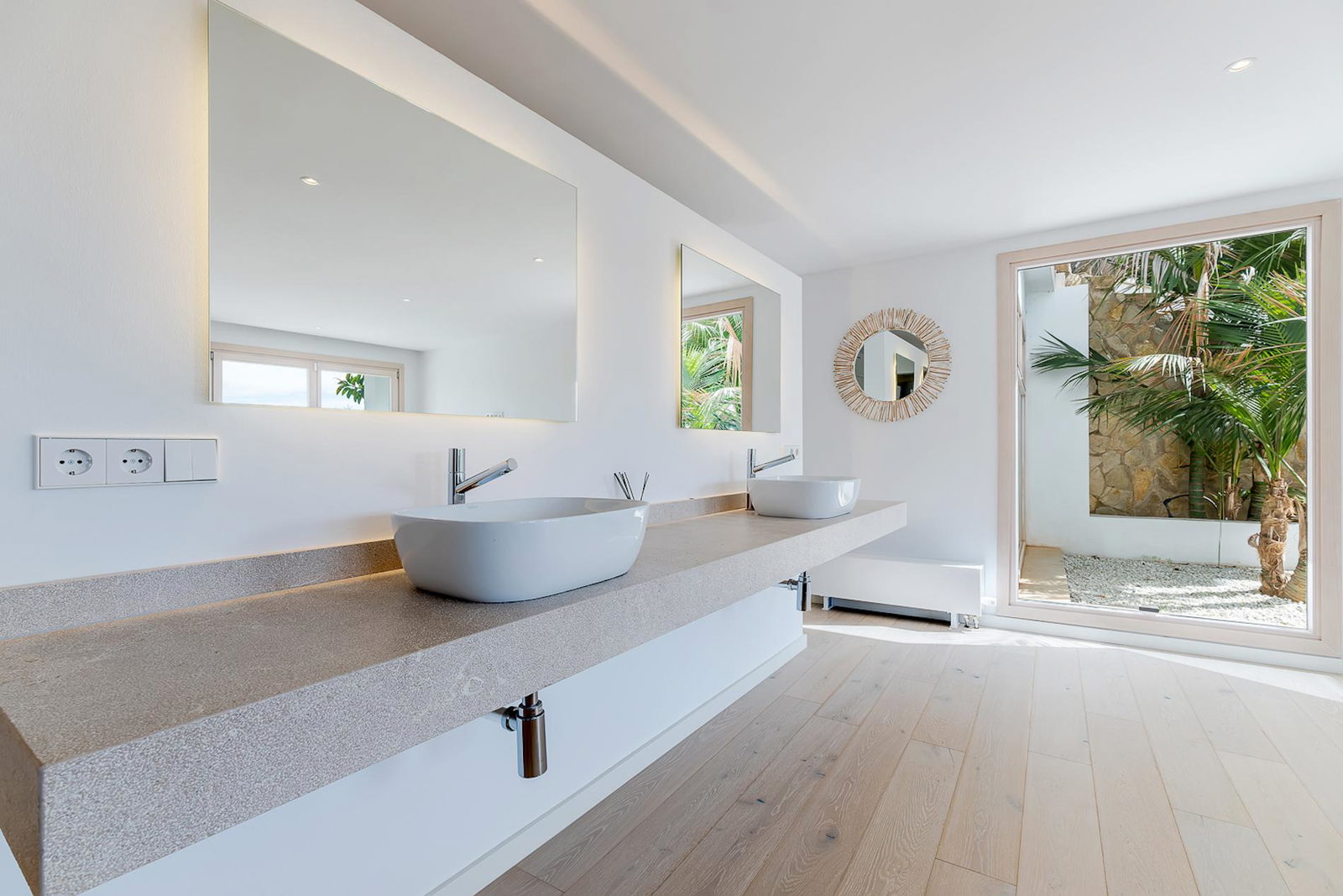 Luxuriöse Villa mit spektakulärem Blick auf den Golfplatz und die Berge in Son Vida