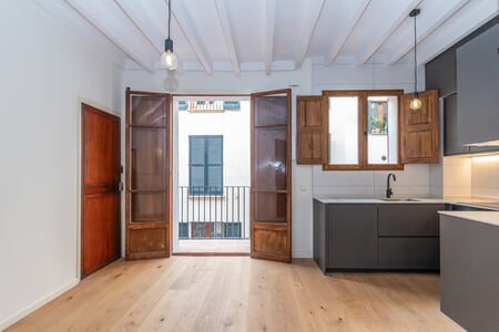 Newly renovated apartment for sale in Calatrava, Palma Old Town – Prime location