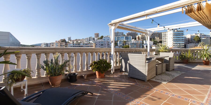 Nice duplex penthouse with roof terrace in  Porto Pi