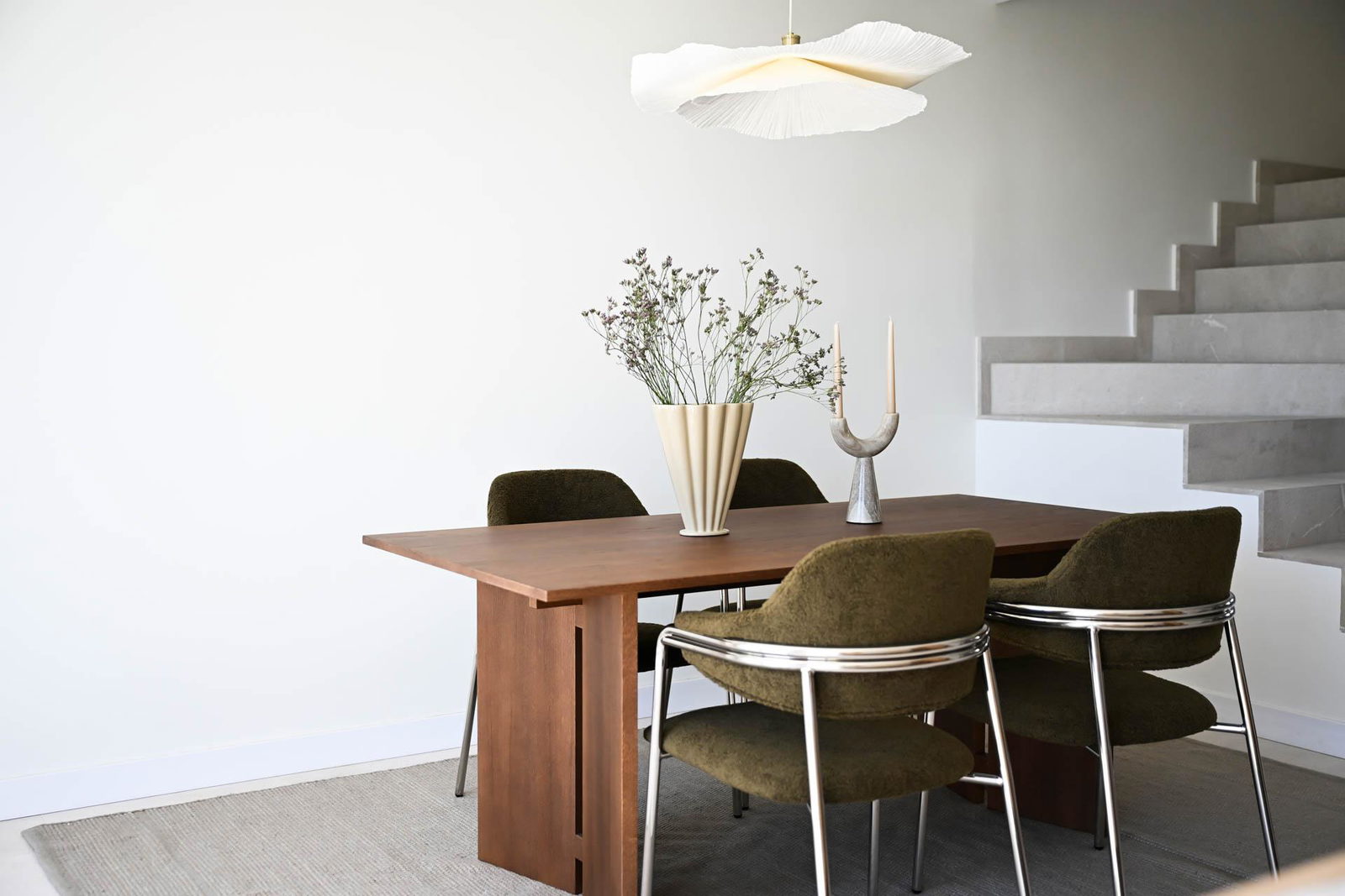 Elegantes dreistöckiges Penthouse komplett renoviert in Cas Catala
