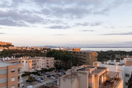 Flat with sea view in Cala Major