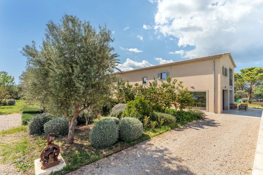 Wunderschöne Finca mit aussergewöhnlicher Umgebung in Sa Cabana