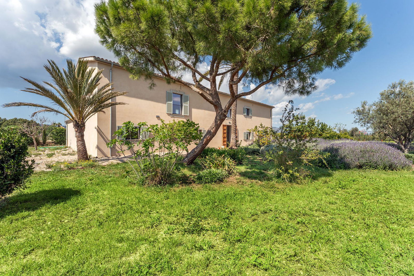Wunderschöne Finca mit aussergewöhnlicher Umgebung in Sa Cabana