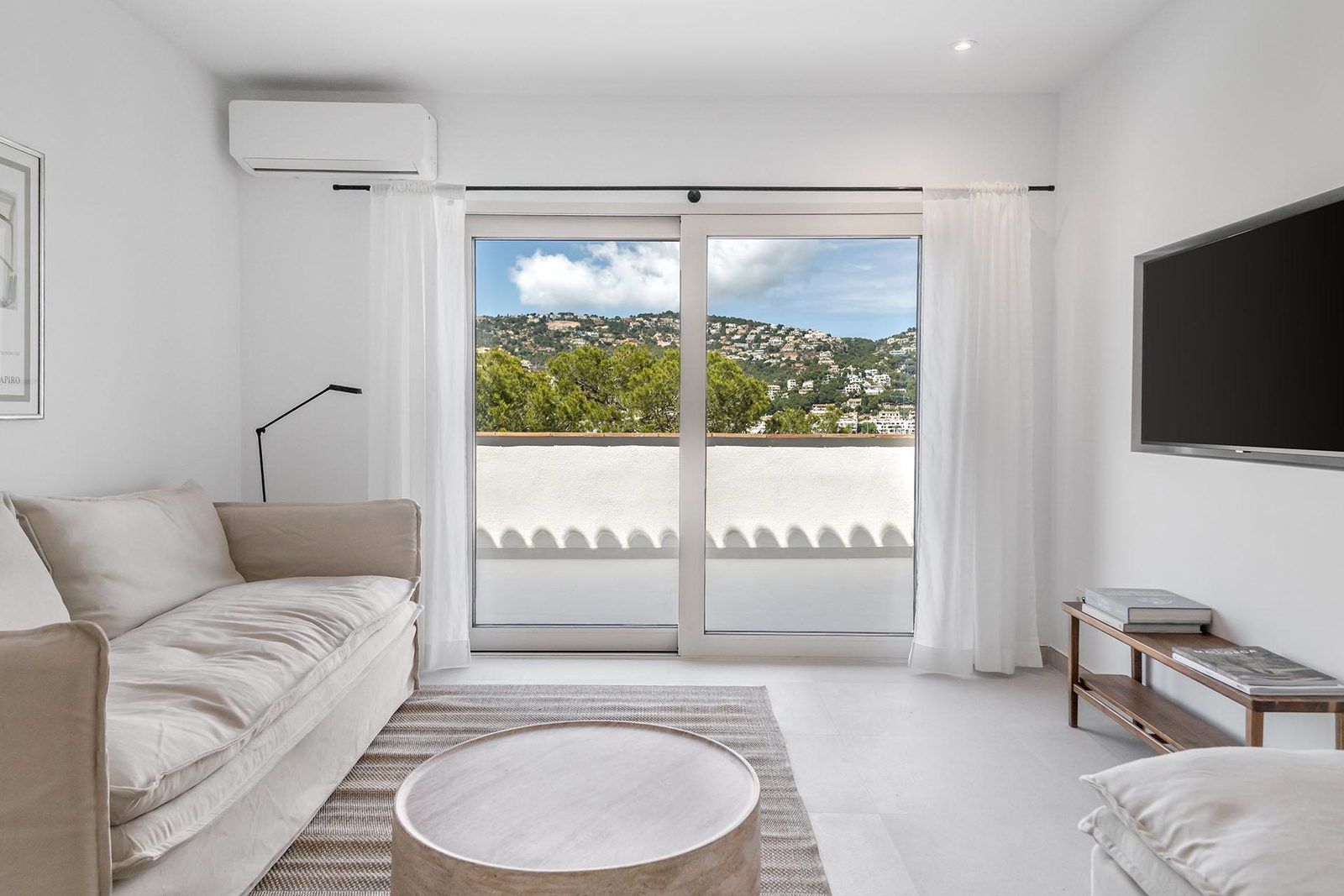 Stilvolle Wohnung mit skandinavischer Raffinesse und unschlagbarem Meerblick in Port d'Andratx