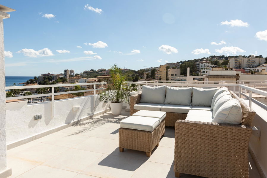 Elegantes Designer-Penthouse mit Meerblick in San Agustín