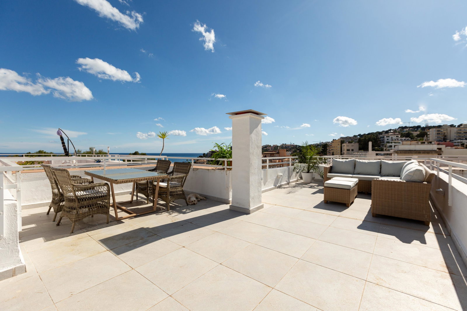 Elegantes Designer-Penthouse mit Meerblick in San Agustín